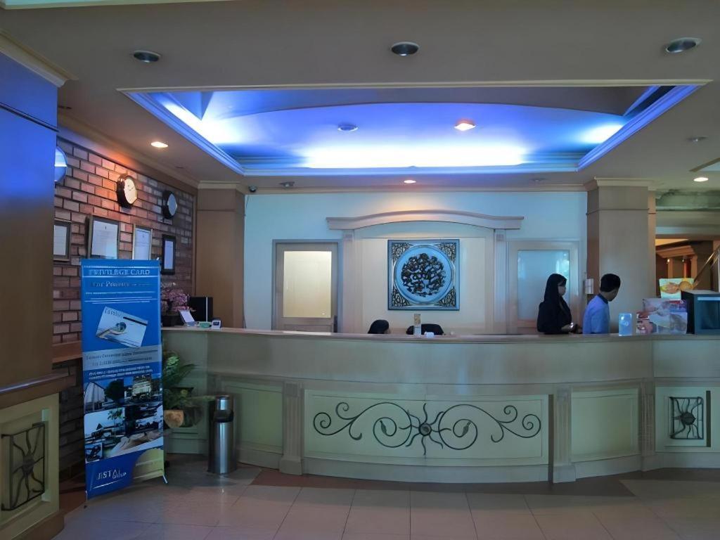 Buana Lestari Hotel Balikpapan  Ngoại thất bức ảnh