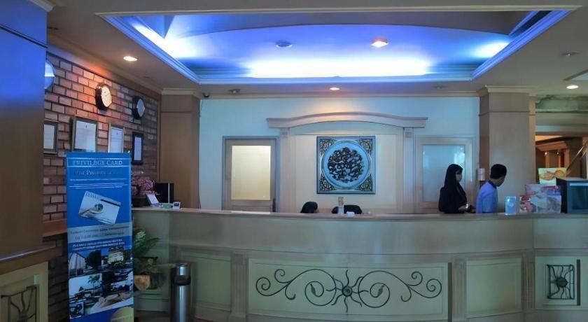 Buana Lestari Hotel Balikpapan  Ngoại thất bức ảnh