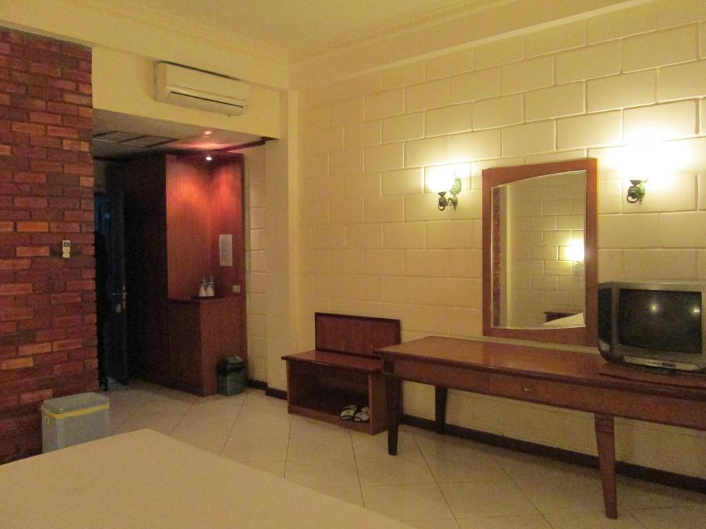 Buana Lestari Hotel Balikpapan  Ngoại thất bức ảnh
