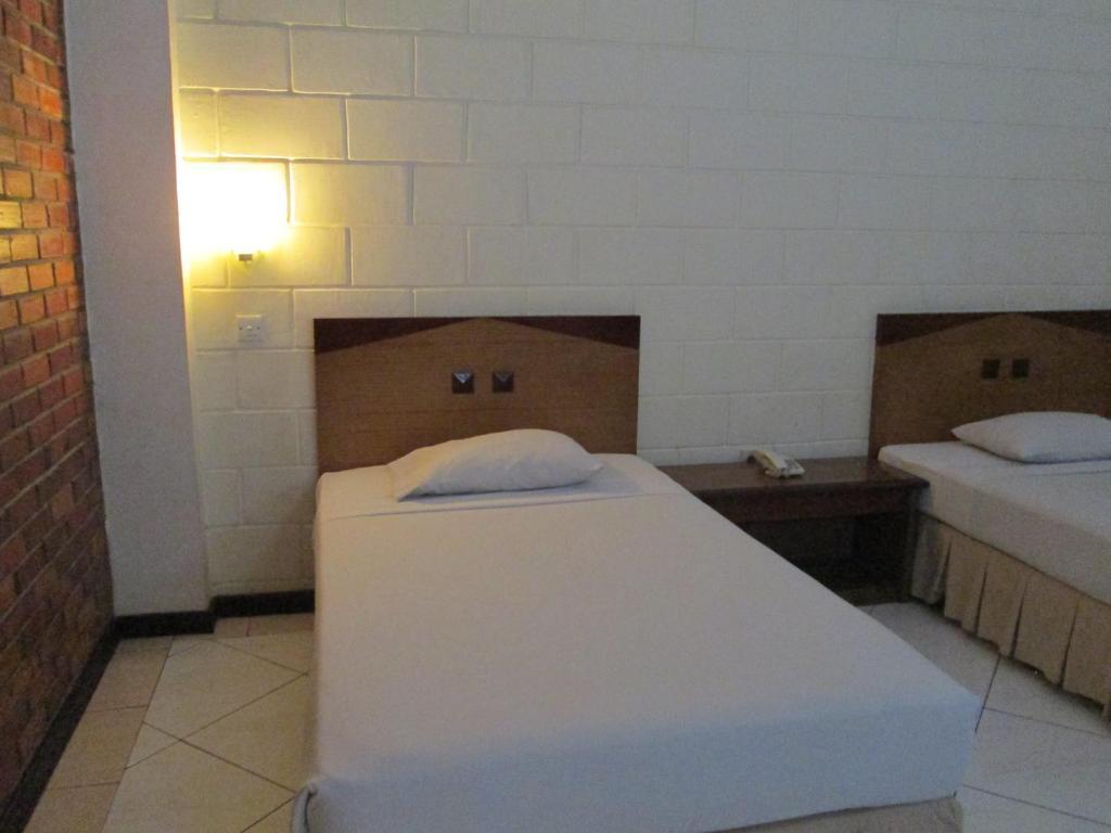 Buana Lestari Hotel Balikpapan  Ngoại thất bức ảnh