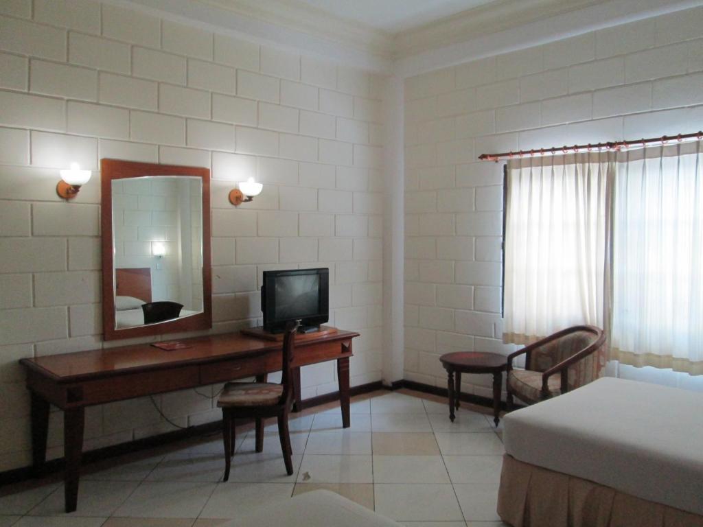 Buana Lestari Hotel Balikpapan  Ngoại thất bức ảnh